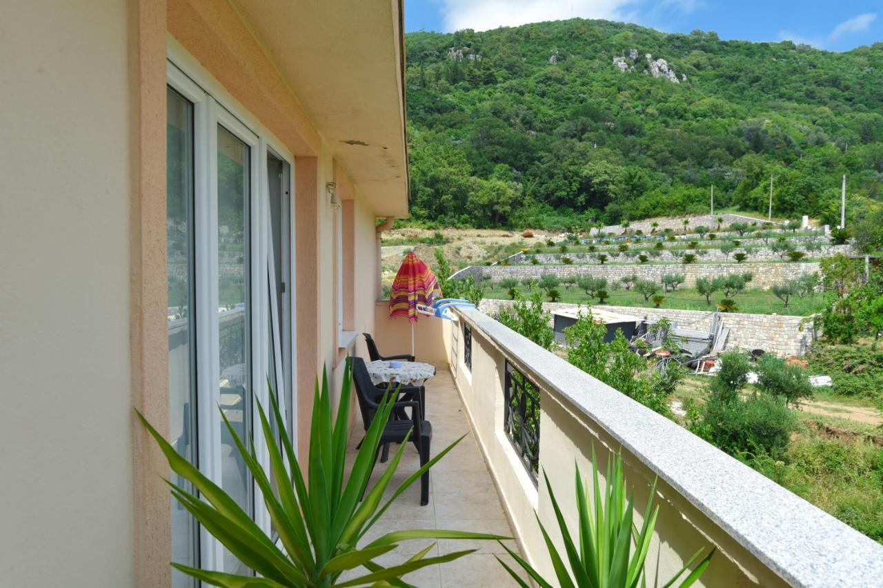 Apartments Bjelanovic Budva Bagian luar foto