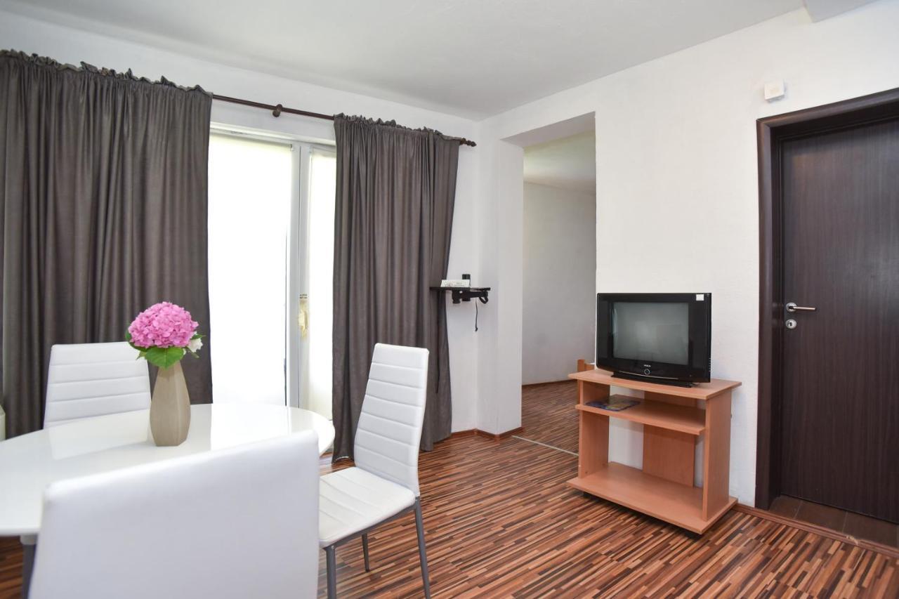 Apartments Bjelanovic Budva Bagian luar foto