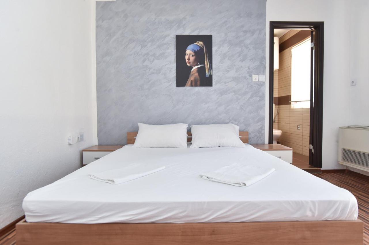 Apartments Bjelanovic Budva Bagian luar foto