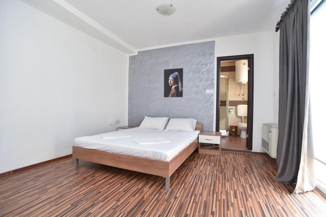 Apartments Bjelanovic Budva Bagian luar foto