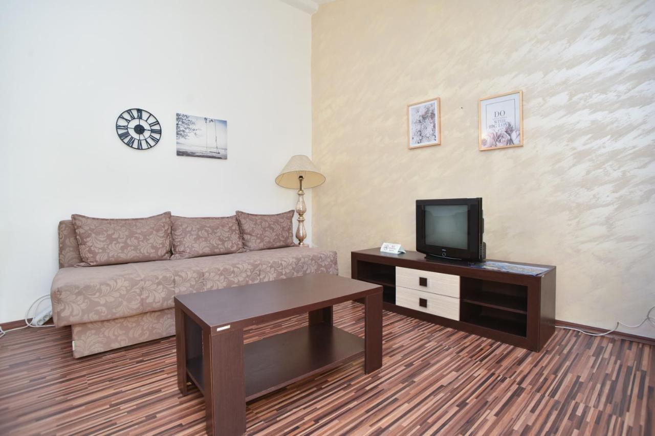 Apartments Bjelanovic Budva Bagian luar foto