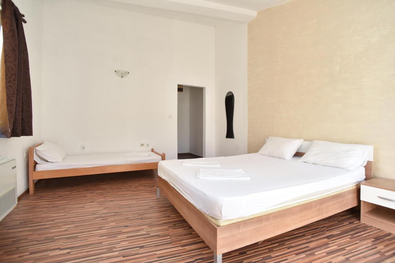 Apartments Bjelanovic Budva Bagian luar foto